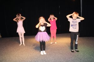 Zajęcia taneczne grupy młodszej